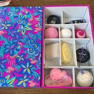 Relax More LUSH gift set bath bombs, body lotion